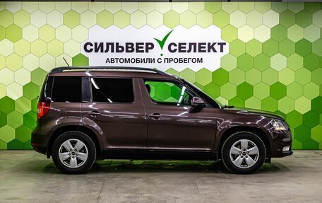 Skoda Yeti I рестайлинг, 2014 год, 1 200 000 рублей, 8 фотография