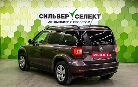 Skoda Yeti I рестайлинг, 2014 год, 1 200 000 рублей, 6 фотография