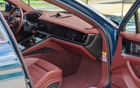 Porsche Panamera, 2025 год, 24 500 000 рублей, 15 фотография