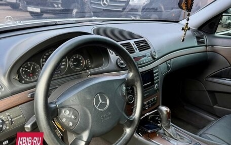 Mercedes-Benz E-Класс, 2004 год, 850 000 рублей, 7 фотография