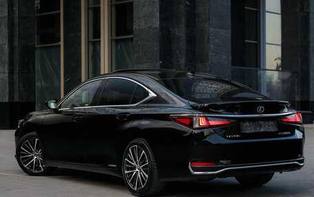 Lexus ES VII, 2021 год, 3 950 000 рублей, 12 фотография
