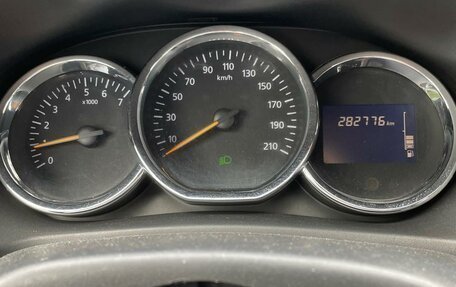 Renault Logan II, 2014 год, 500 000 рублей, 8 фотография