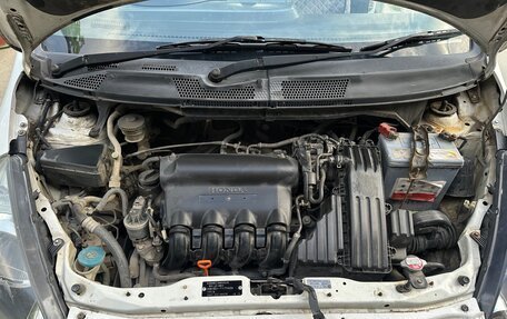 Honda Fit III, 2002 год, 410 000 рублей, 10 фотография