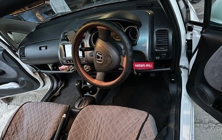 Honda Fit III, 2002 год, 410 000 рублей, 8 фотография