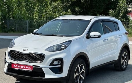 KIA Sportage IV рестайлинг, 2020 год, 2 115 000 рублей, 2 фотография