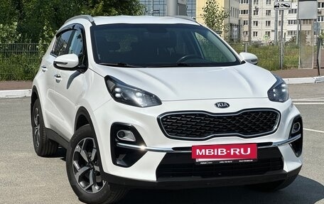 KIA Sportage IV рестайлинг, 2020 год, 2 115 000 рублей, 8 фотография