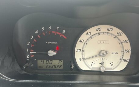 Toyota Ist II, 2002 год, 530 000 рублей, 7 фотография