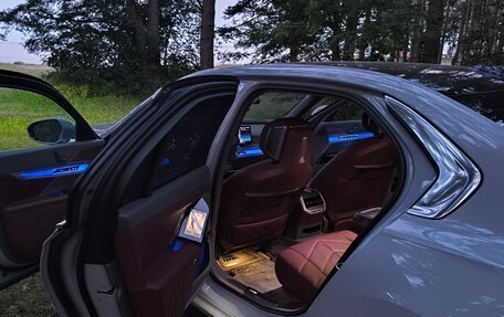 BMW 7 серия, 2022 год, 22 890 000 рублей, 11 фотография
