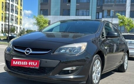 Opel Astra J, 2015 год, 1 120 000 рублей, 5 фотография