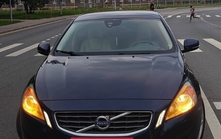 Volvo S60 III, 2012 год, 995 000 рублей, 2 фотография