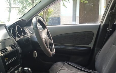 Nissan Wingroad III, 2003 год, 333 000 рублей, 9 фотография