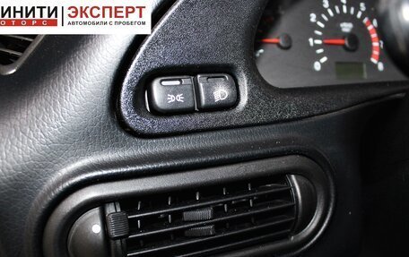 Chevrolet Niva I рестайлинг, 2015 год, 589 900 рублей, 9 фотография