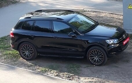 Volkswagen Touareg III, 2011 год, 2 190 000 рублей, 1 фотография