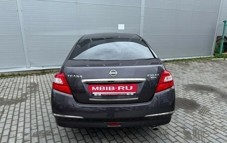 Nissan Teana, 2011 год, 895 000 рублей, 5 фотография