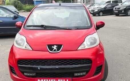 Peugeot 107 I рестайлинг, 2011 год, 350 000 рублей, 3 фотография