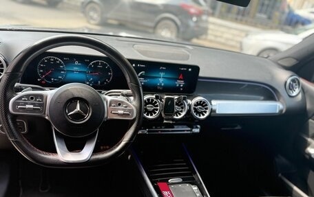 Mercedes-Benz GLB, 2021 год, 4 100 000 рублей, 9 фотография