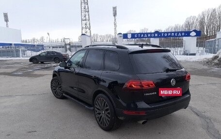 Volkswagen Touareg III, 2011 год, 2 190 000 рублей, 3 фотография