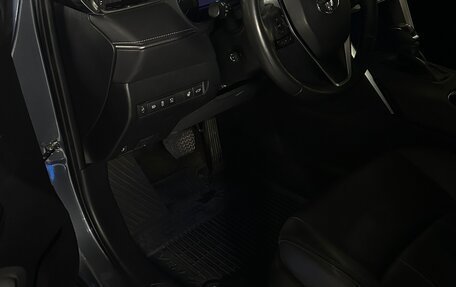 Toyota Venza, 2022 год, 3 750 000 рублей, 9 фотография