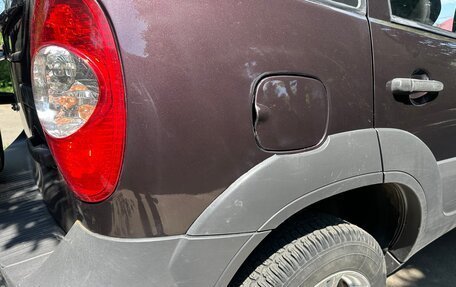 Chevrolet Niva I рестайлинг, 2010 год, 450 000 рублей, 3 фотография