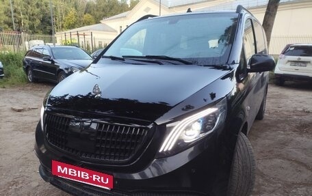 Mercedes-Benz Vito, 2015 год, 3 600 000 рублей, 3 фотография