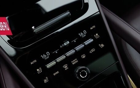Porsche Cayenne III, 2025 год, 23 970 000 рублей, 29 фотография