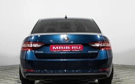 Skoda Superb III рестайлинг, 2015 год, 1 849 700 рублей, 6 фотография