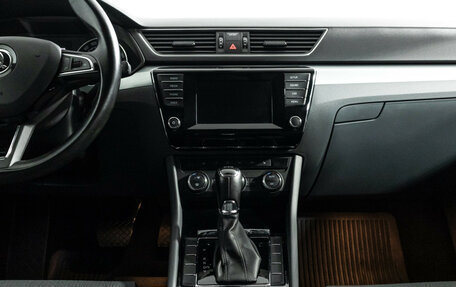 Skoda Superb III рестайлинг, 2015 год, 1 849 700 рублей, 14 фотография