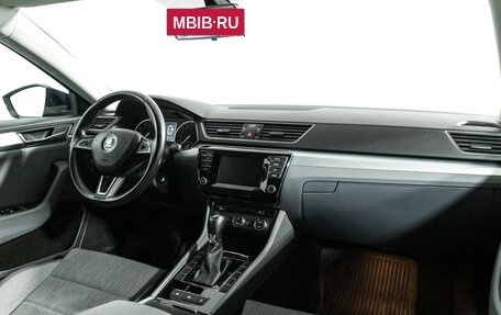 Skoda Superb III рестайлинг, 2015 год, 1 849 700 рублей, 9 фотография