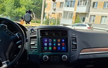 Mitsubishi Pajero IV, 2007 год, 1 490 000 рублей, 2 фотография