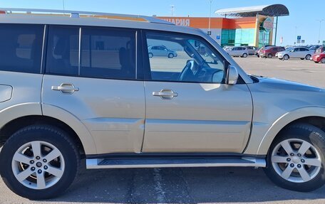 Mitsubishi Pajero IV, 2007 год, 1 490 000 рублей, 15 фотография
