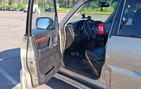 Mitsubishi Pajero IV, 2007 год, 1 490 000 рублей, 9 фотография