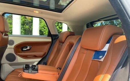 Land Rover Range Rover Evoque I, 2013 год, 2 200 000 рублей, 8 фотография