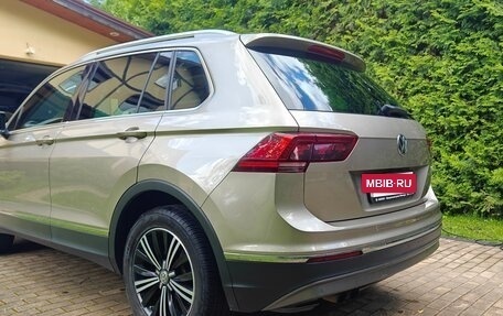Volkswagen Tiguan II, 2017 год, 3 450 000 рублей, 3 фотография