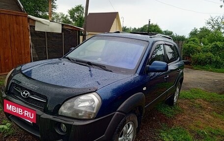 Hyundai Tucson III, 2005 год, 950 000 рублей, 2 фотография