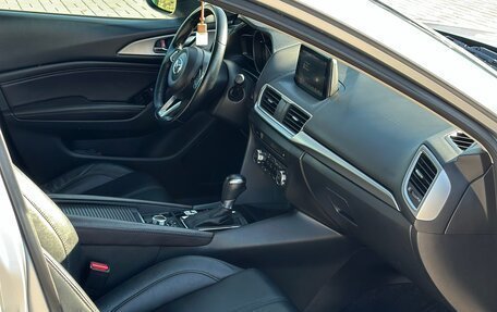 Mazda 3, 2016 год, 1 400 000 рублей, 3 фотография