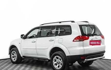 Mitsubishi Pajero Sport II рестайлинг, 2015 год, 1 595 000 рублей, 4 фотография