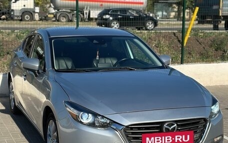 Mazda 3, 2016 год, 1 400 000 рублей, 13 фотография