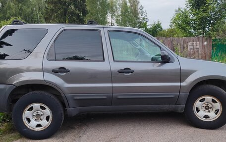 Ford Escape II, 2004 год, 499 000 рублей, 25 фотография