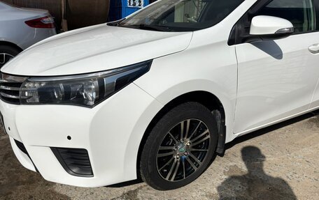 Toyota Corolla, 2013 год, 1 200 000 рублей, 3 фотография