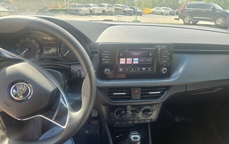 Skoda Rapid II, 2021 год, 970 000 рублей, 3 фотография