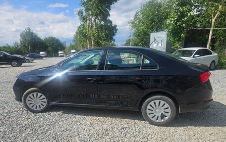 Skoda Rapid II, 2021 год, 970 000 рублей, 2 фотография