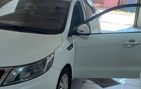 KIA Rio III рестайлинг, 2013 год, 1 100 000 рублей, 10 фотография