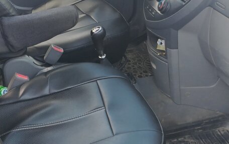 KIA Carens I (RS), 2005 год, 335 000 рублей, 6 фотография