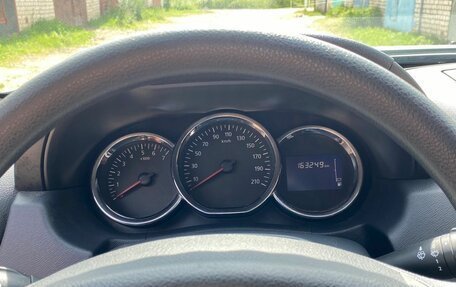 Nissan Terrano III, 2016 год, 1 000 000 рублей, 15 фотография