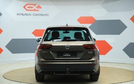 Volkswagen Tiguan II, 2017 год, 2 250 000 рублей, 6 фотография