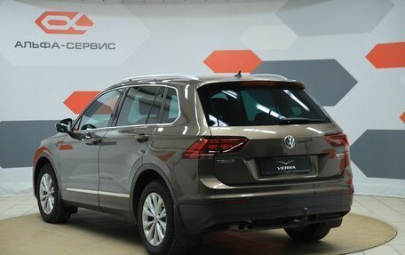 Volkswagen Tiguan II, 2017 год, 2 250 000 рублей, 7 фотография