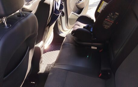 Opel Astra J, 2011 год, 850 000 рублей, 8 фотография