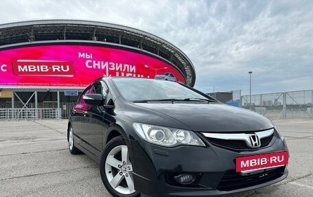 Honda Civic VIII, 2009 год, 950 000 рублей, 2 фотография