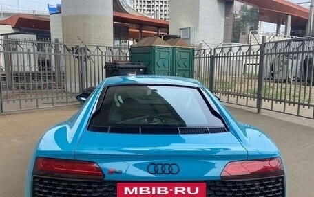 Audi R8, 2023 год, 20 284 000 рублей, 4 фотография