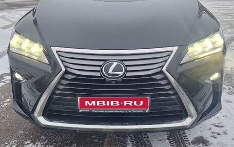 Lexus RX IV рестайлинг, 2018 год, 3 950 000 рублей, 1 фотография